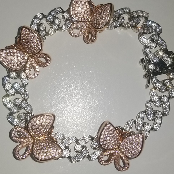 SOLD❤🔥🦋 BRACELET  l Jewelry l ❤ - Picture 10 of 10